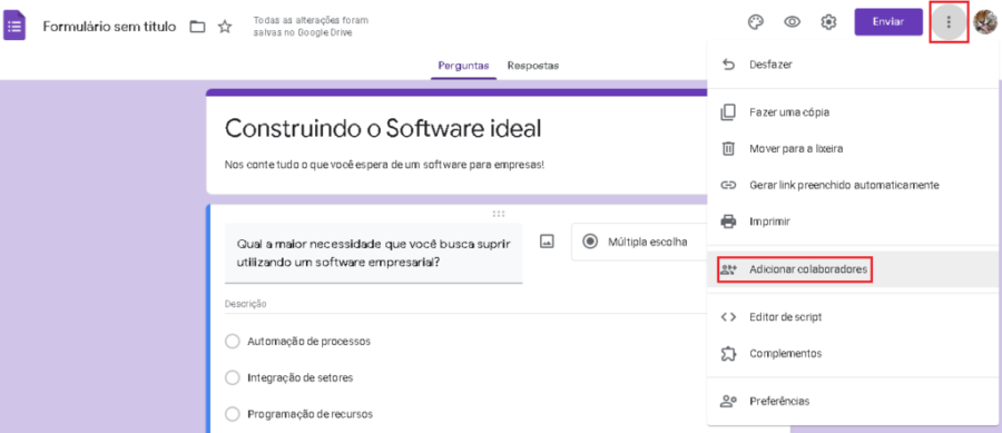 imagem com destaque para opção de adicionar novos colaboradores que está em um menu aberto no canto superior direito da tela