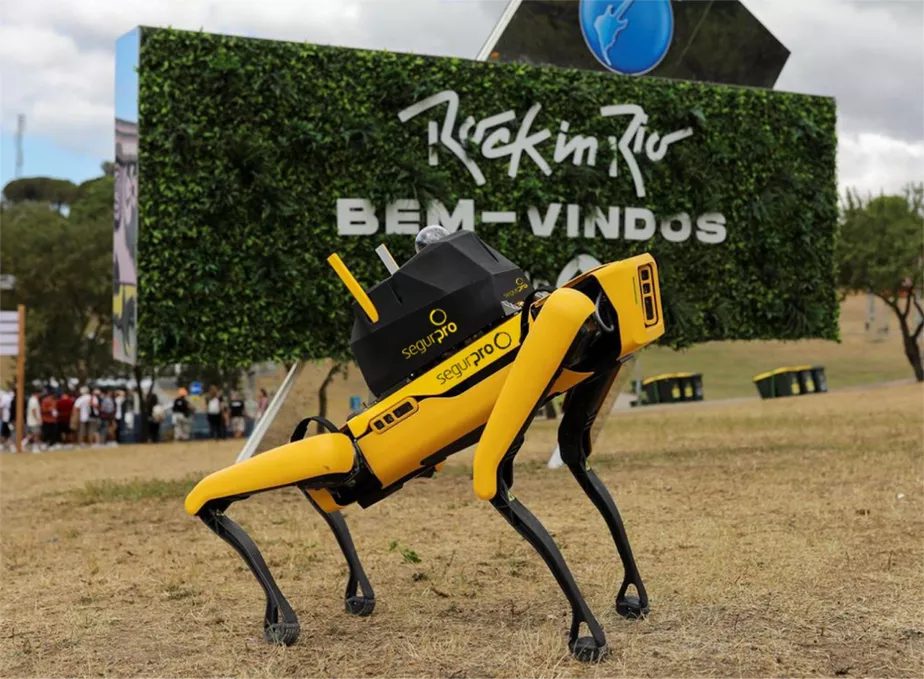 Cachorro robô no Rock in Rio